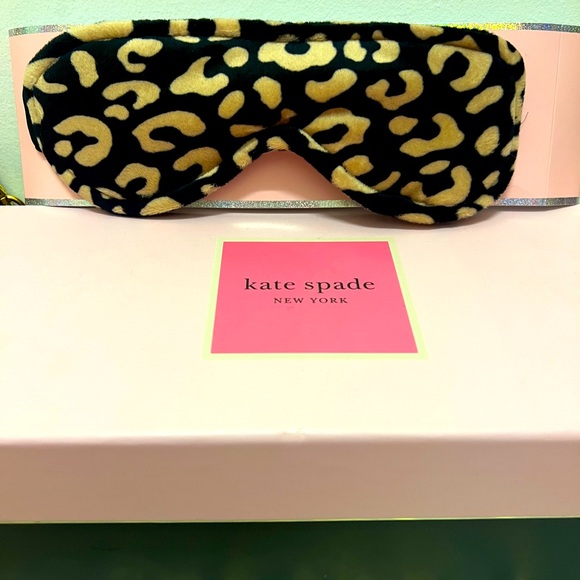 kate spade Accessories Nwt Kate Spade Eye Mask For Sleep Mask Can